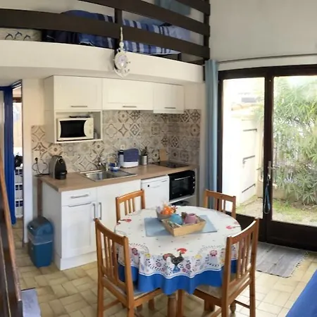 Maison De A 200 M De La *